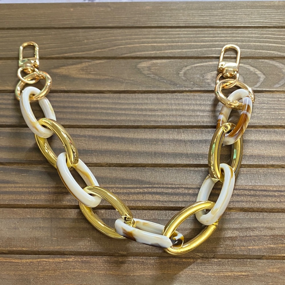 NWT Gold and Cream Textured Women’s Bag Chain - Picture 5 of 6